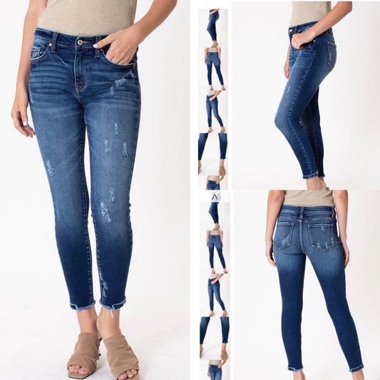 Dalia Dark distressed, Kancans